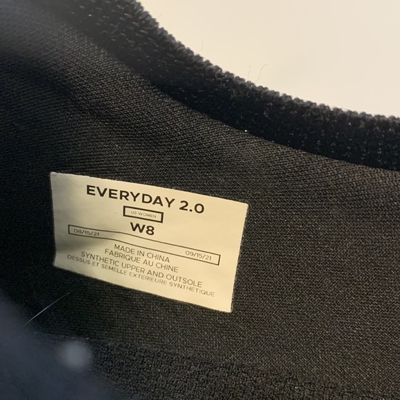 SOLD Women’s vessi everyday move - Picture 7 of 7